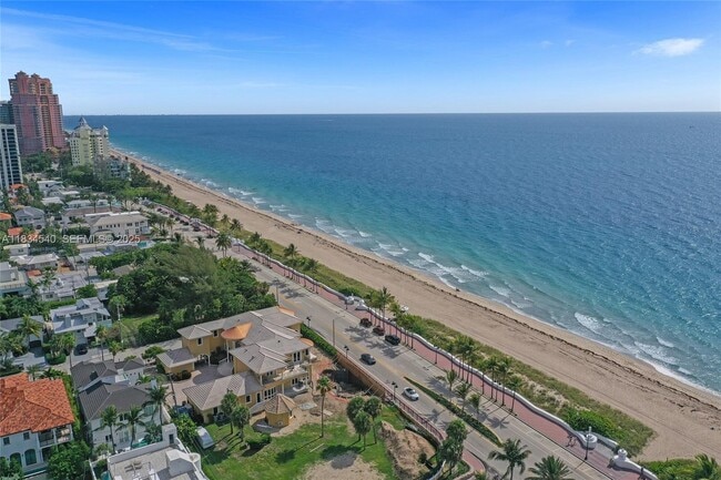 Building Photo - 3305 NE 16th Ct