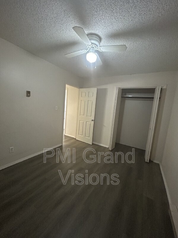 Photo - 24 W Buchanan Ave Unit 10