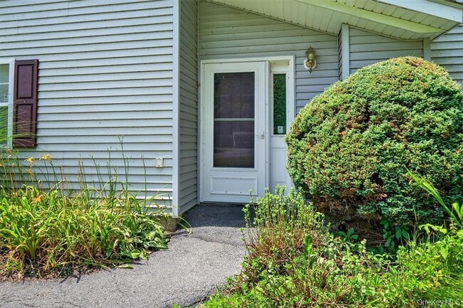 Photo - 226 Eagleton Dr