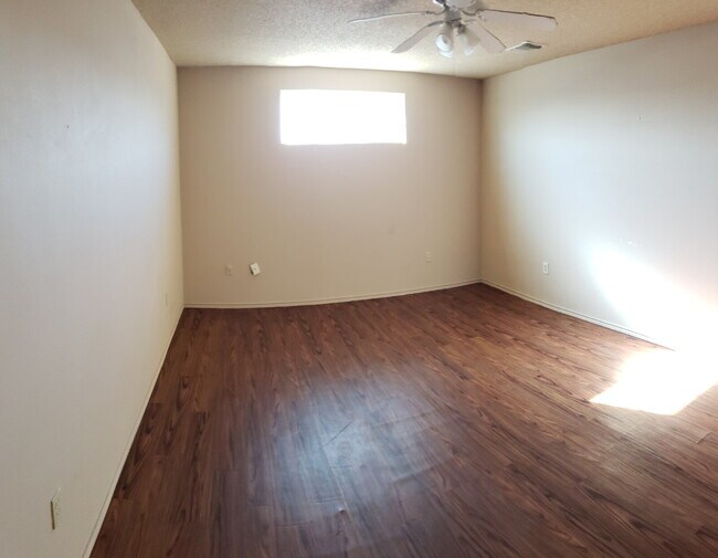 Photo - Nicely updated 3/2/2 in Frenship Schools, Great location for universities and medical centers.