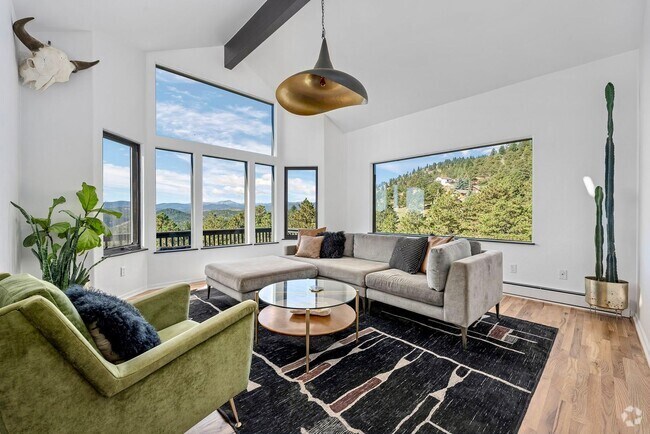 Building Photo - Modern Mountain Retreat w/ Unrivaled Views Rental