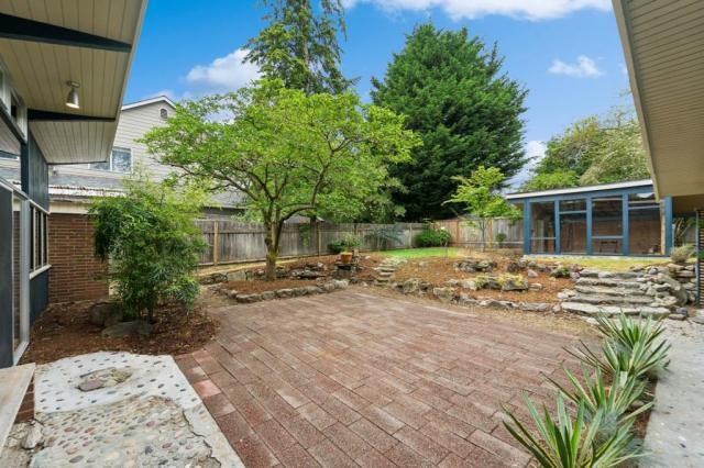 Photo - 3 bedroom in Seattle WA 98133