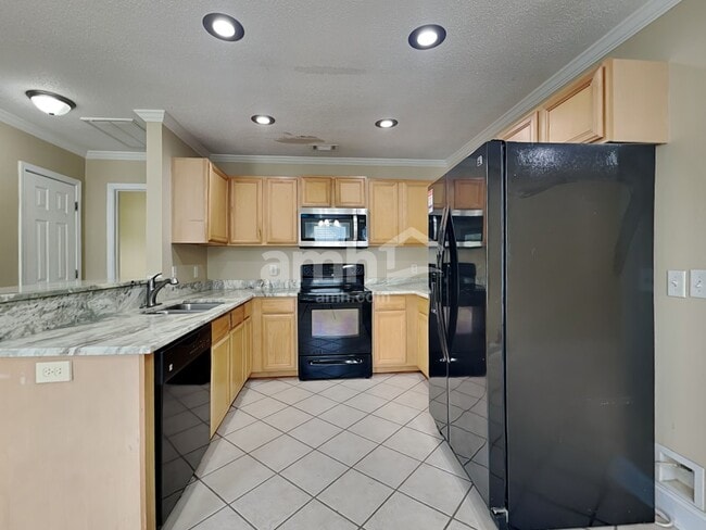 Photo - 113 Willow Lakes Ct