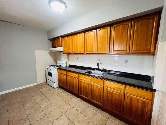 Photo - 236 Old Bergen Rd Unit 2