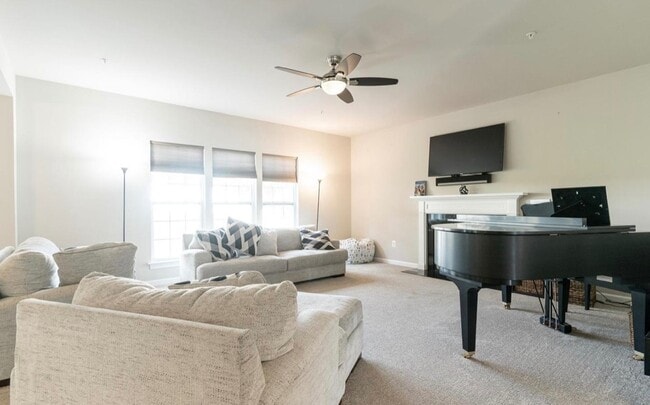 Photo - 6100 Oglethorpe Mill Dr
