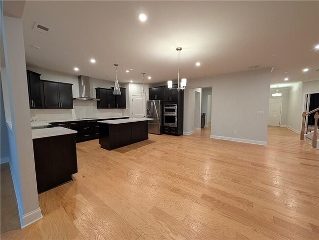 Photo - 406 Riverclub Rd