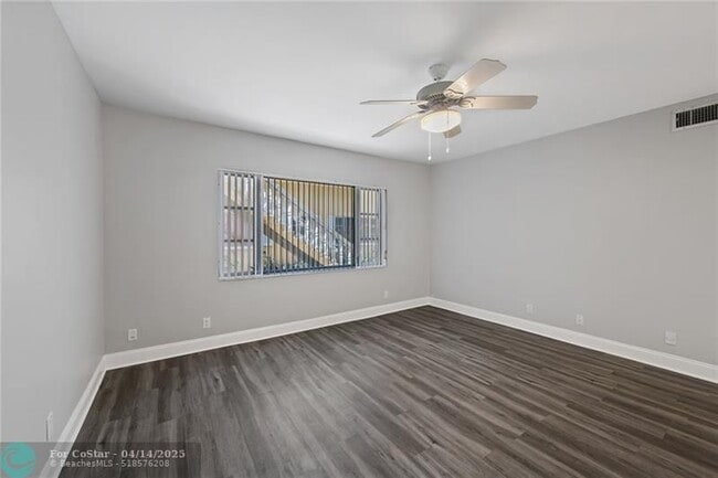 Photo - 5900 NE 22nd Way Unit 801