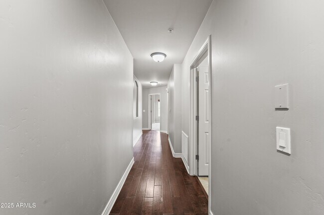 Photo - 5350 E Deer Valley Dr Apartment Unit 4437
