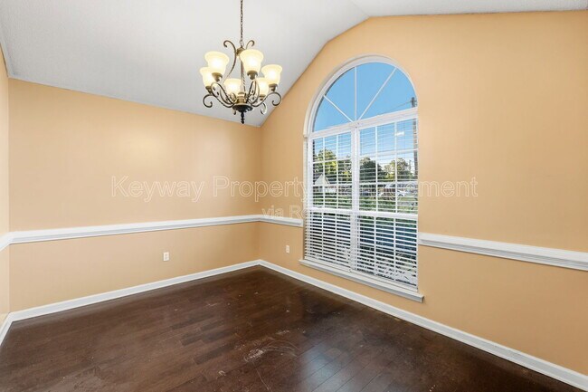 Photo - 3013 Heron Ct