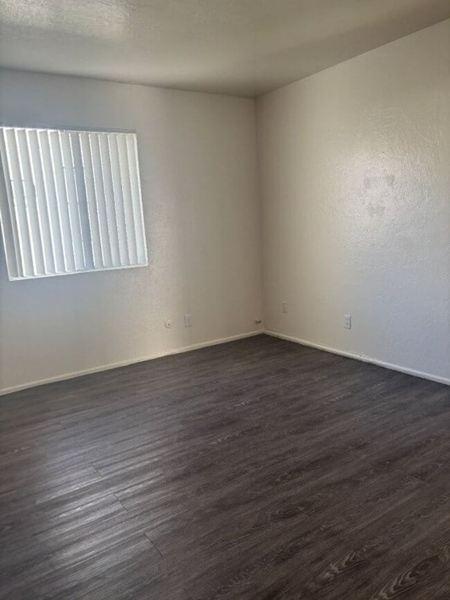 Photo - 771-773.5 Brighton Unidad 773.5 Brighton