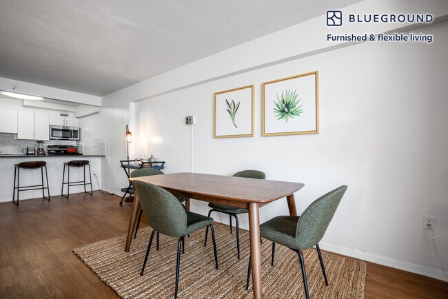 Photo - 10 Emerson Pl Unit FL3-ID139