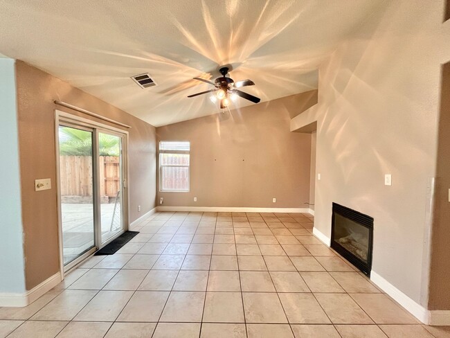 Photo - Charming 4 Bedroom, 2 Bath Home in a Quiet Neighborhood