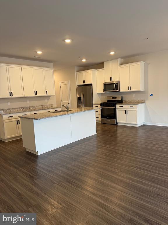 Photo - 127 Painters Wy