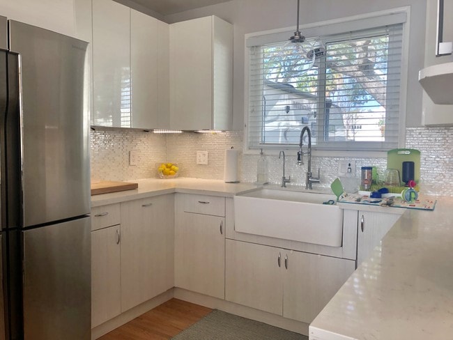 Photo - 3118 Torrance Blvd