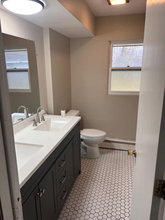 Photo - 913 Curtis Ave