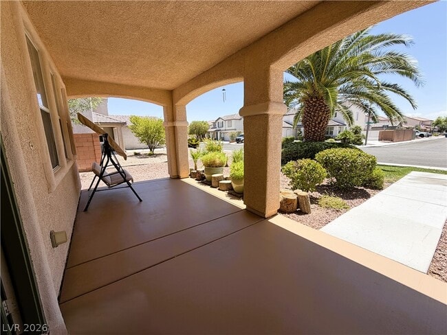 5604 Rocky Ravine Ave