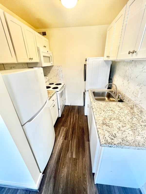 Photo - 1243 Nelson St