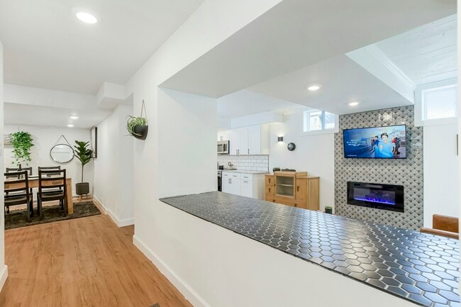 Photo - 1820 W 38th St Unit Basement