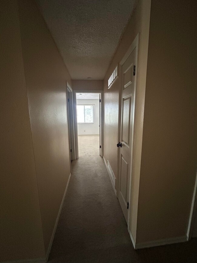 Entrada al segundo dormitorio y al baño.