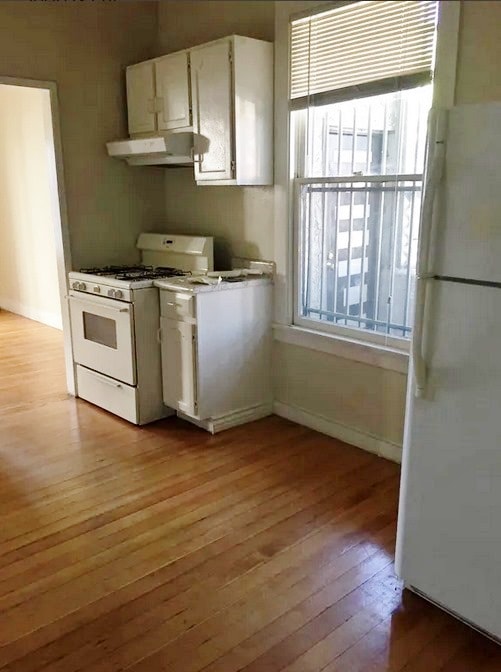 Photo - 1114 Poinsettia Dr Apartment Unit 5