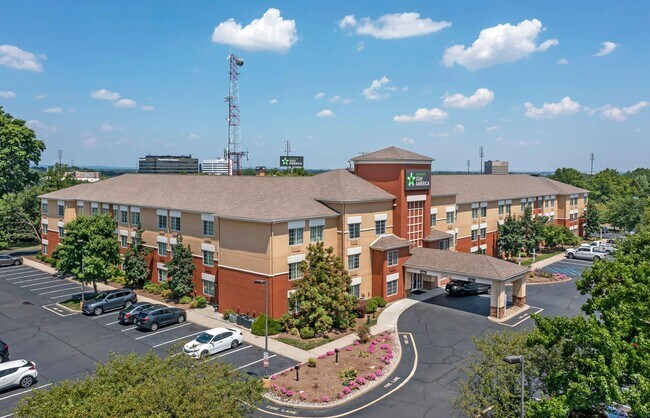 Photo - Furnished Studio-Newark - Woodbridge