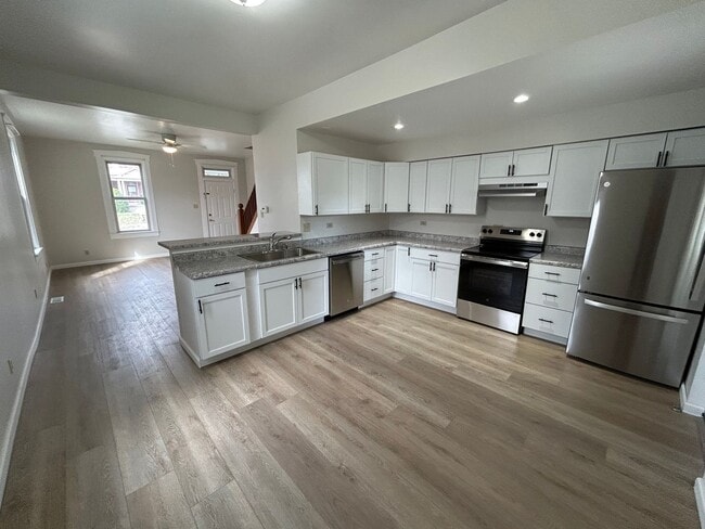 Photo - 1039-1039 S 12th St Unit 1039 S 12th St.