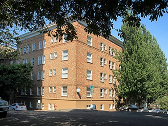 Photo - NEVADA COURT APARTMENTS (MCM02)