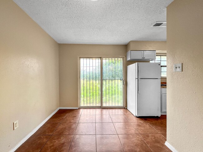 Photo - Pet-Friendly 5BR/2BA Home w/ Garage & Fenc...