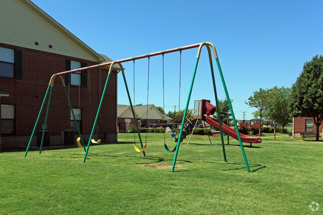 Photo - Yukon On 15th