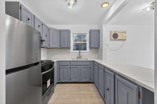 Photo - 17 W 18th St Unit 2F