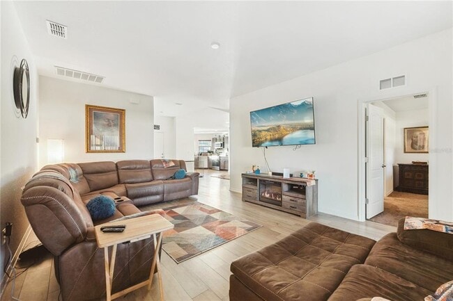 Photo - 111 Black Skimmer Ln