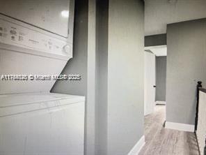 Photo - 2357 Tom Jones St