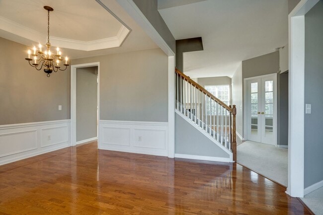 Photo - AVAILABLE NOW! 3- or 4-bed/3.5-bath in Bre...