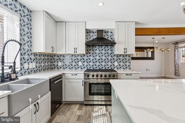 Photo - 7435 8th St NW