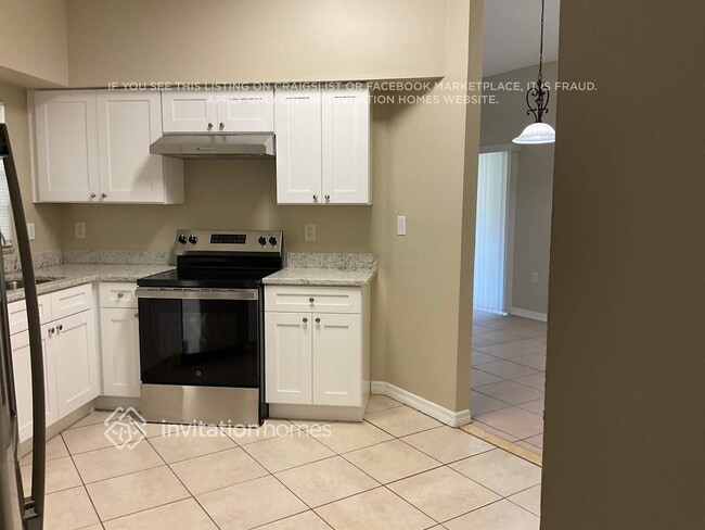 Photo - 1726 Lk Crst Ave