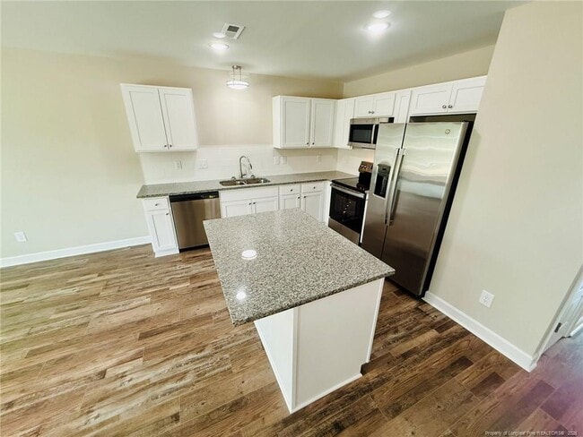 Photo - 8115 King Rd