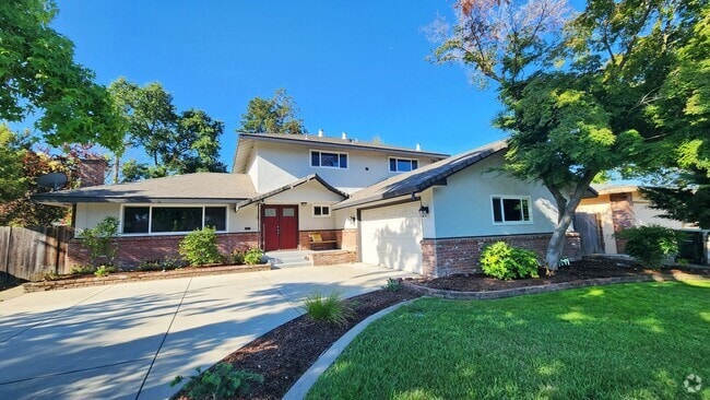 Building Photo - 7021 Wilshire Cir Rental