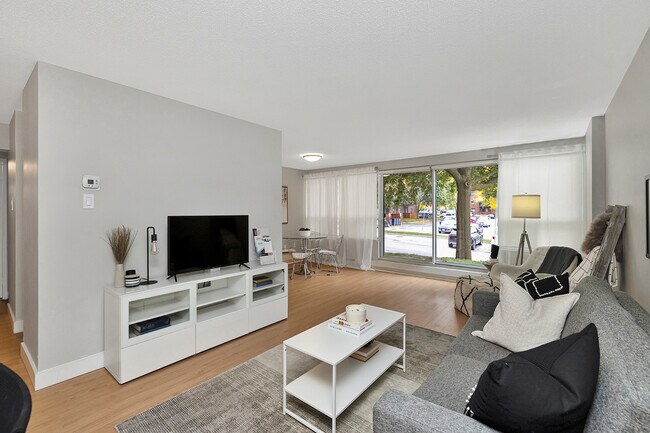 Photo - Westmount Suites