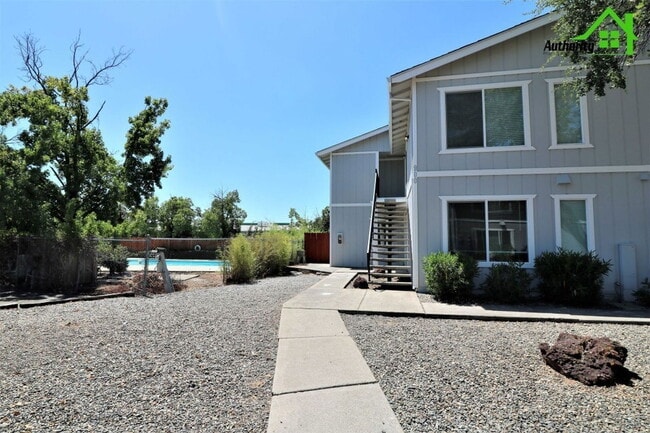 Photo - 900 Jamieson Ct Unit 1