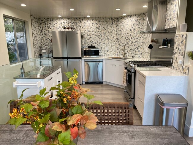 Photo - 1322 Yellowstone Dr