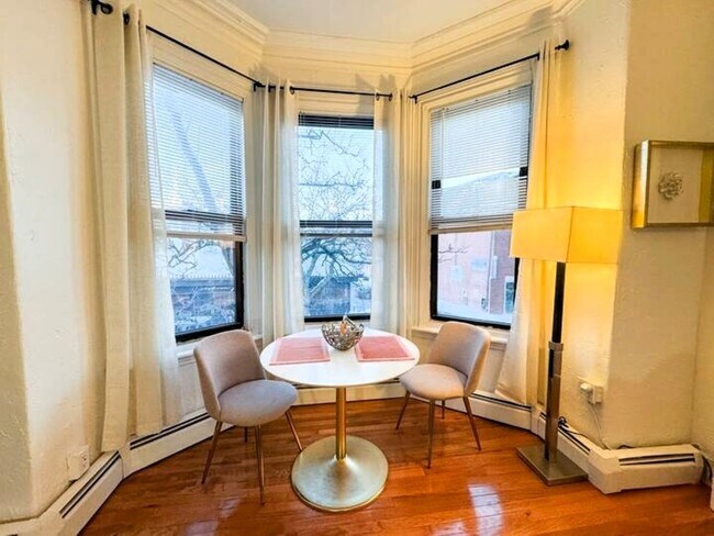 282 Washington St Unit 3