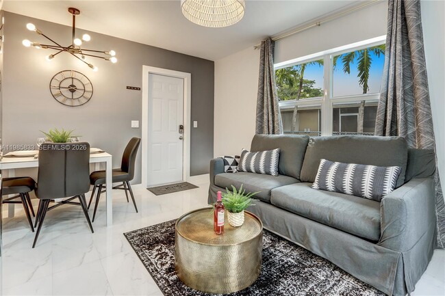 Photo - 2302 Taylor St Unit 4