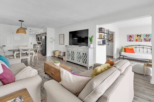 Photo - 790 Santa Rosa Blvd Unidad SI ID1501997P