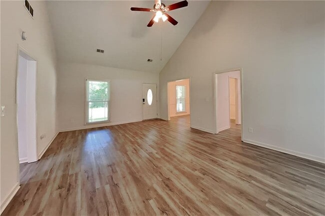 Photo - 2791 Whippoorwill Cir NW