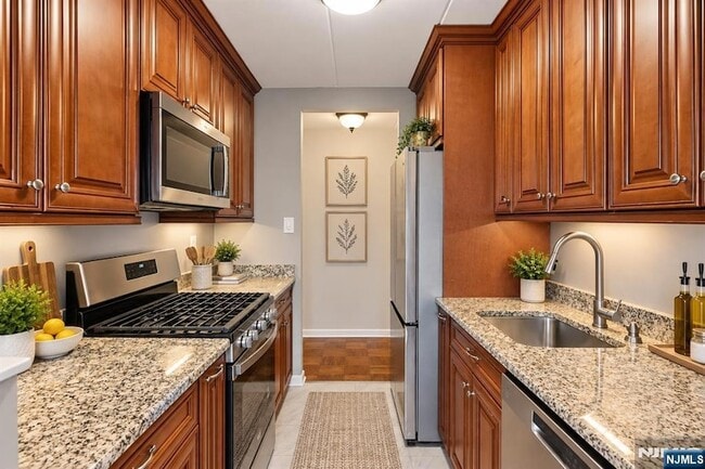 25 Jefferson St Unit 6D
