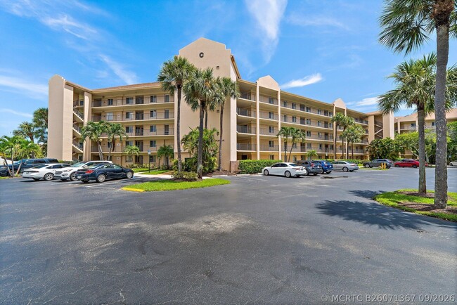 Building Photo - 275 Palm Ave Unit C302