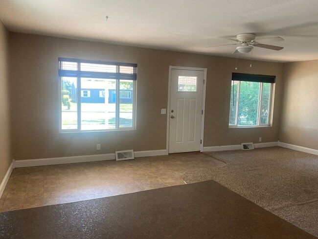 Photo - 3 BED | 1 BATH | SINGLE LEVEL HOME | ROBBINSDALE
