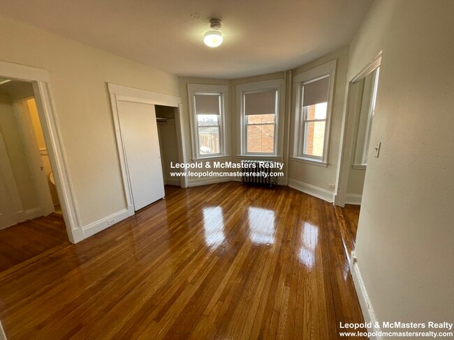Photo - 1164 Boylston St Apartments