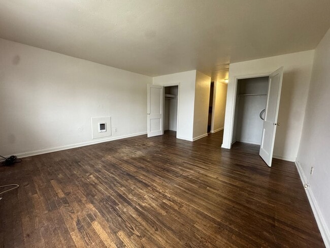 Photo - DEMJ620 Unit #14