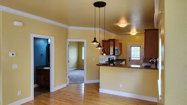 Photo - Elegant Stephens Pointe Condominiums